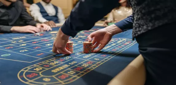 Запретят ли онлайн-казино и букмекерские конторы? Депутаты в Казахстане просят запретить рекламу азартных игр